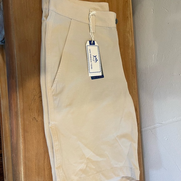 Men's Southern Tide T3 Shorts- Size 30 T - Picture 1 of 4